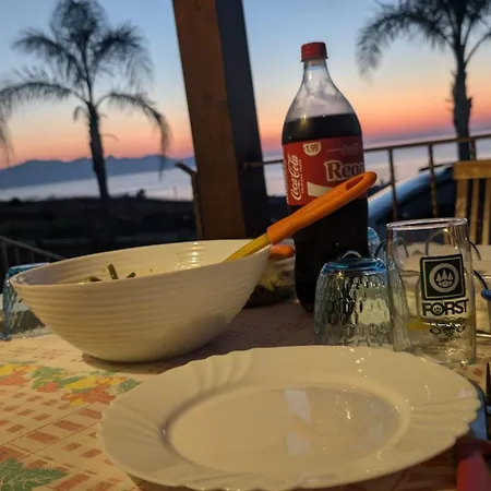 Panorama *